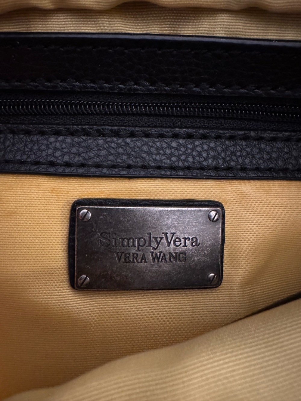 Simply Vera Vera Wang Black Nylon Crossbody Bag Logo Print Adjustable Strap - Picture 3 of 14